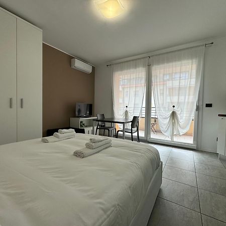Sempione Rho Expo Stay - Affitti Brevi Italia بيرو المظهر الخارجي الصورة