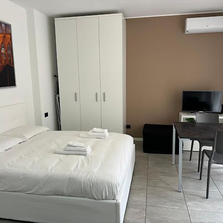 Sempione Rho Expo Stay - Affitti Brevi Italia بيرو المظهر الخارجي الصورة